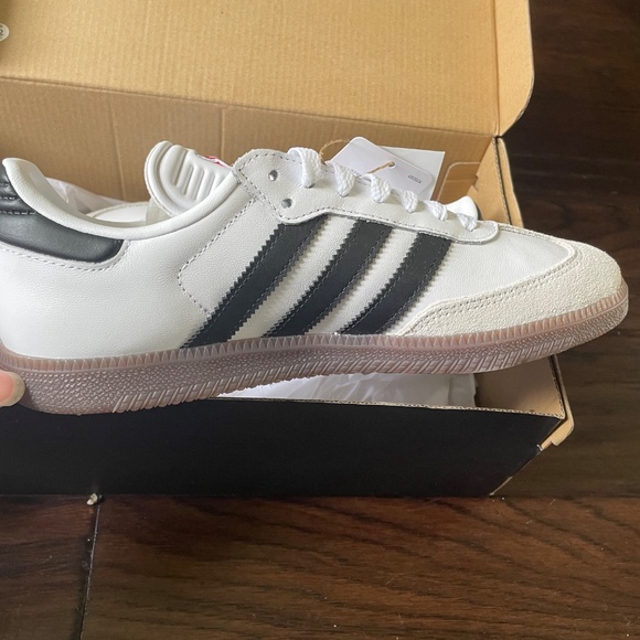 adidas Samba White and Black Sneakers - Picture 4 of 12